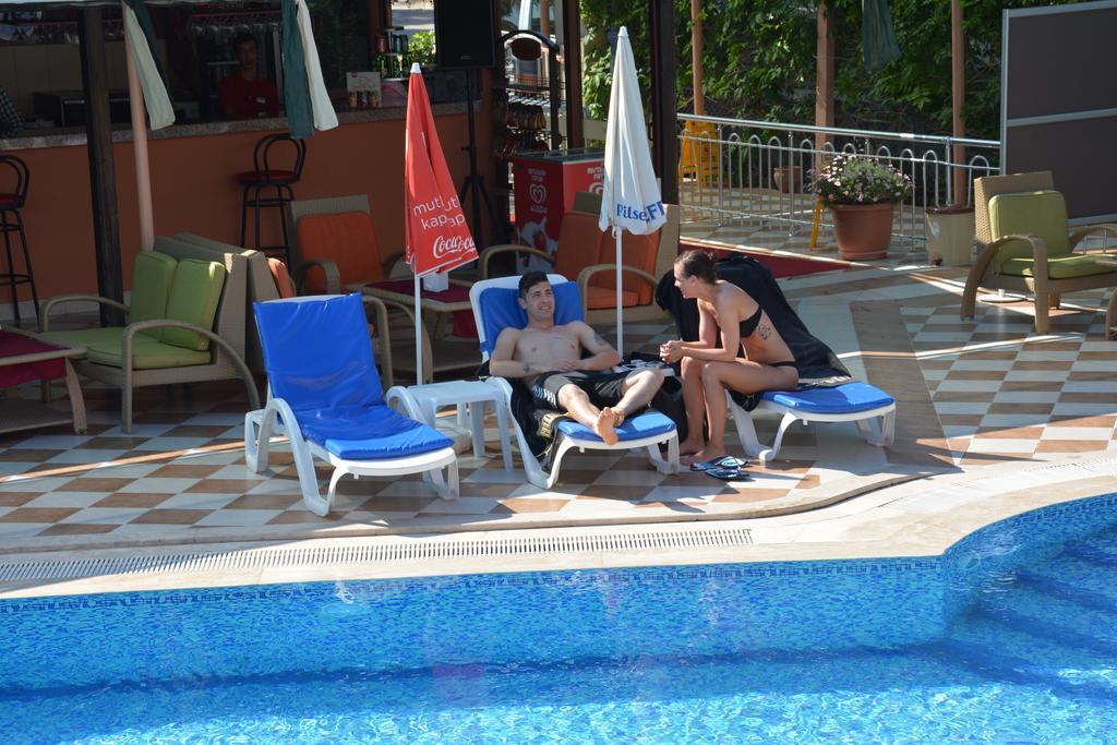 Yavuzhan Hotel Side Exterior foto